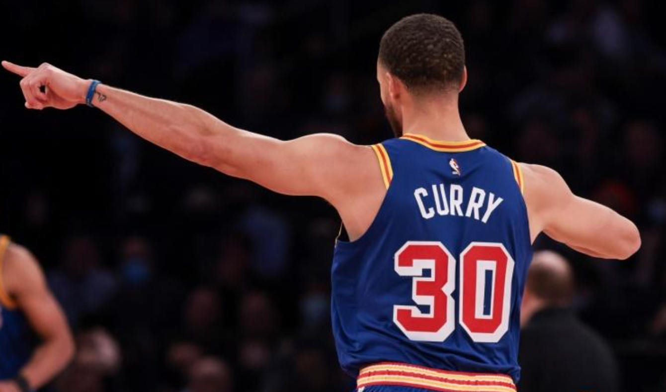 雷霆逆转湖人,恩比德刷新纪录 雷霆逆转湖人,恩比德刷新纪录