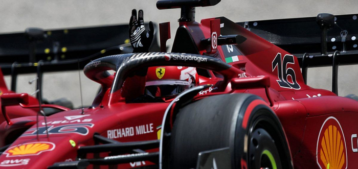 阿斯顿马丁轻取梅赛德斯，勒克莱尔带队取胜